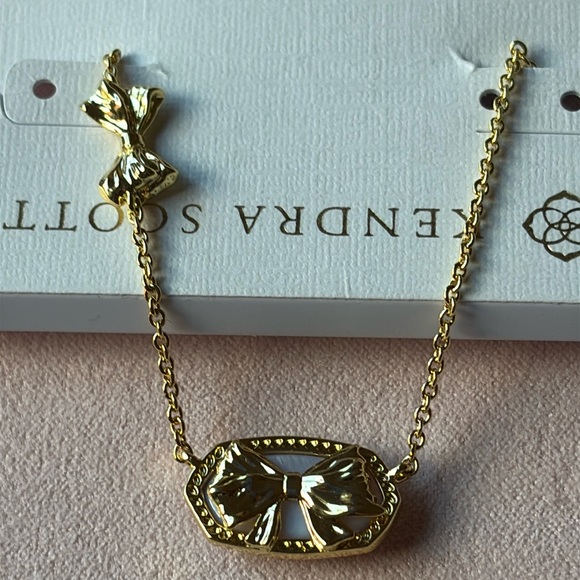 🎀 Kendra Scott X LoveShackFancy Gold Elisa Necklace 🎀 NWT 🎀 - Picture 7 of 16